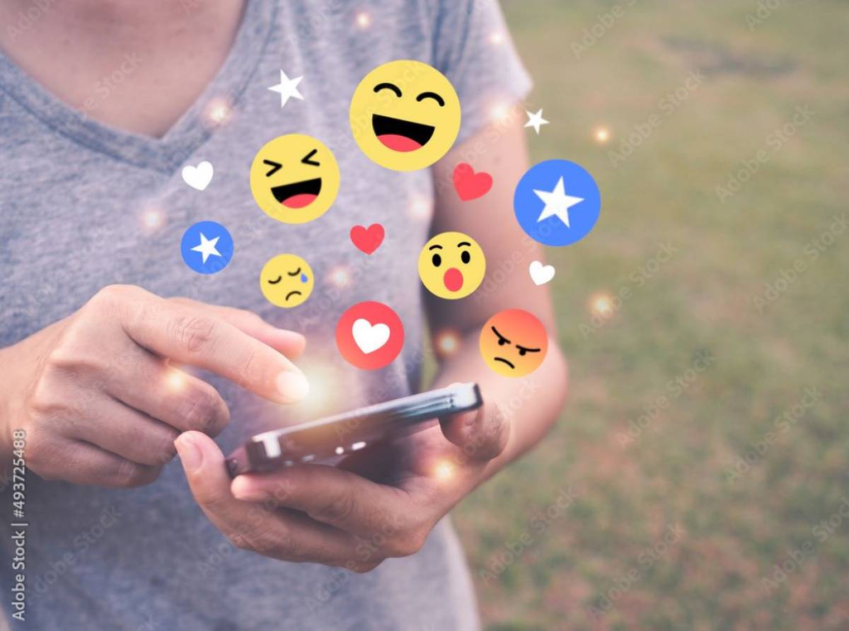 World Emoji Day: le "faccine" entrate ormai a pieno titolo nella nostra comunicazione quotidiana